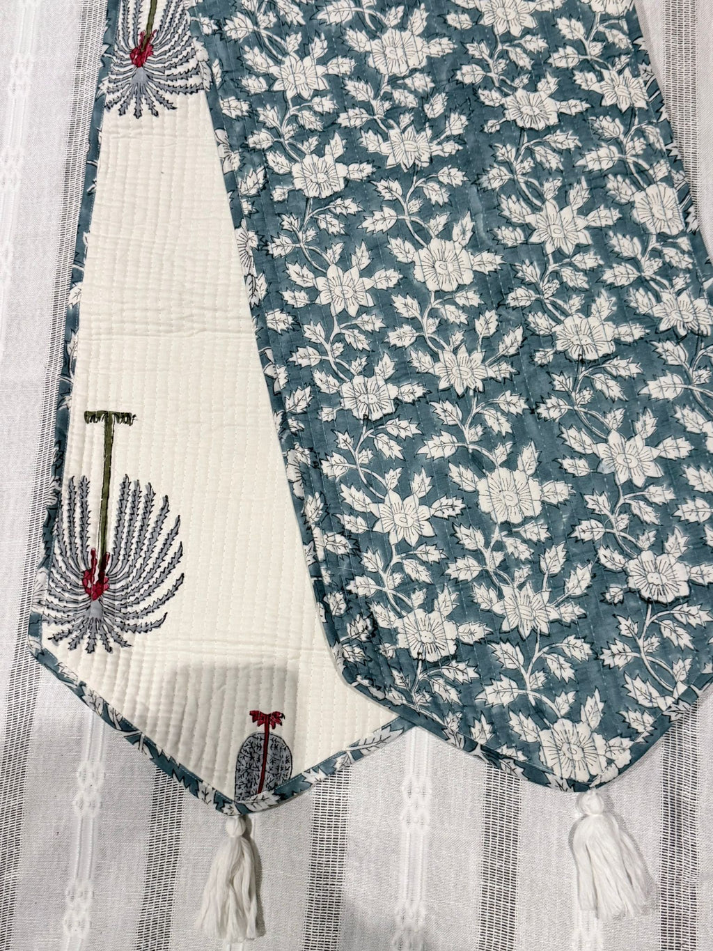 Reversible Palmera Jaipur Quilted 100% Cotton Table Runner
